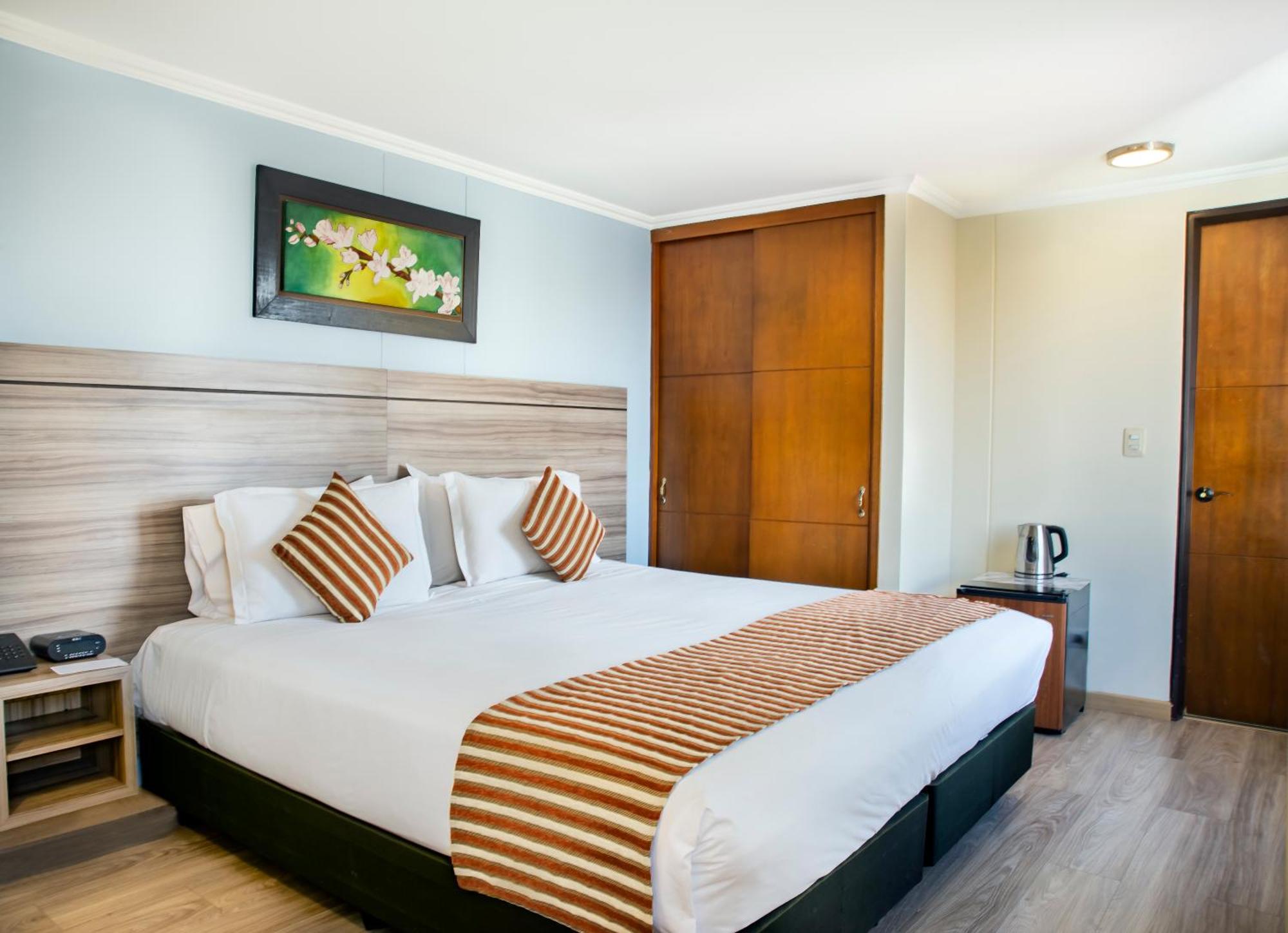 Hotel San Pablo Богота Екстериор снимка