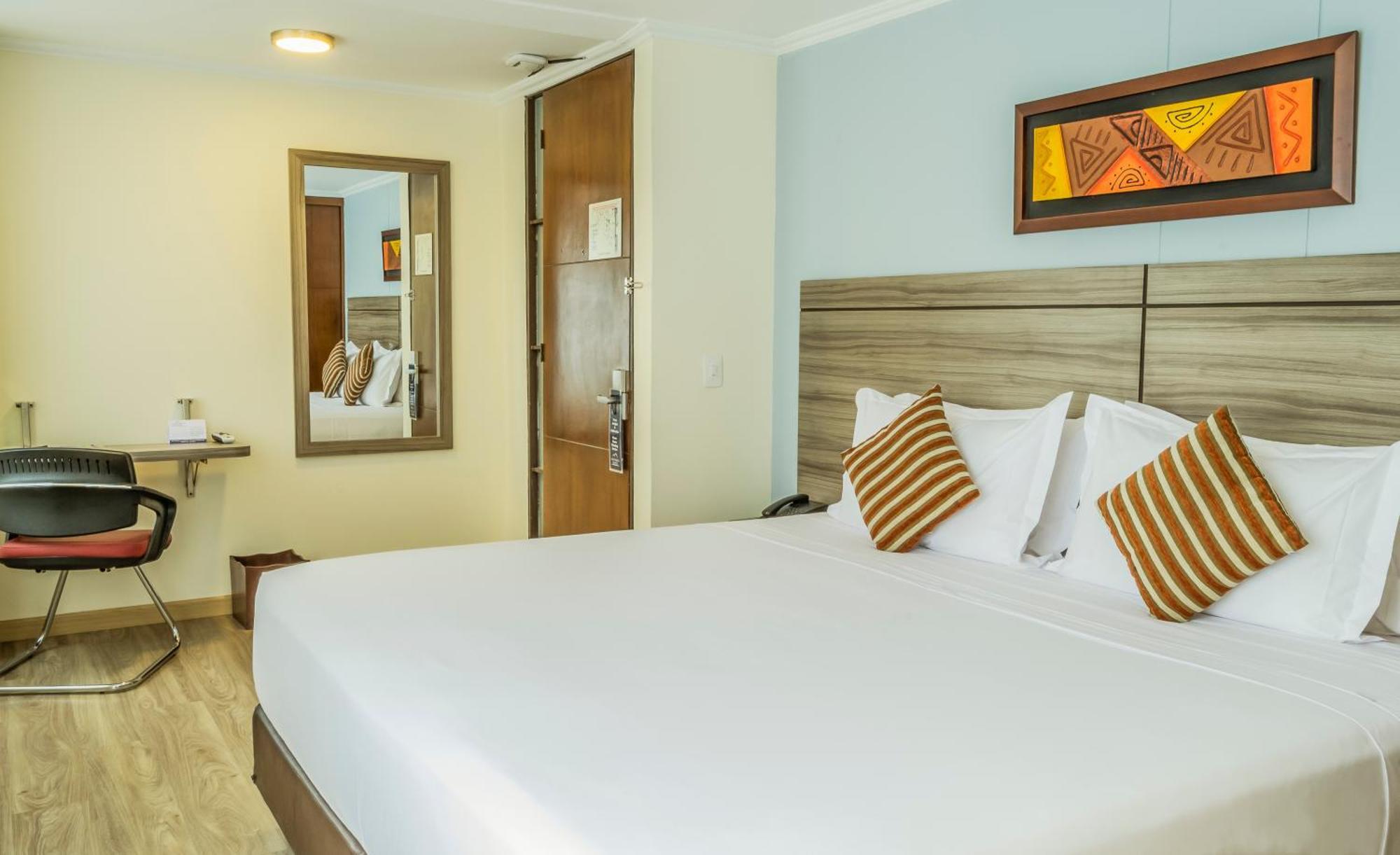 Hotel San Pablo Богота Екстериор снимка