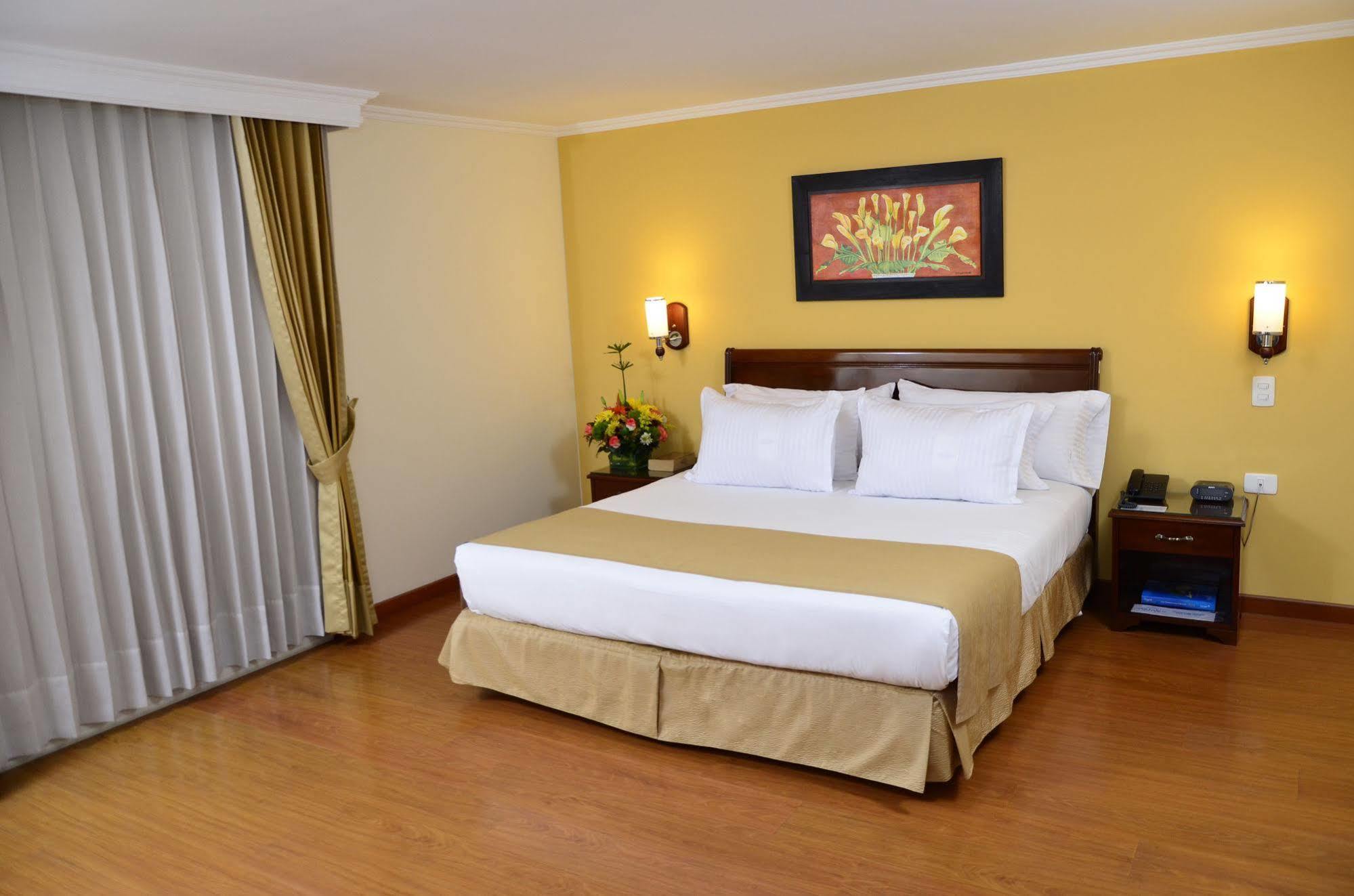 Hotel San Pablo Богота Екстериор снимка